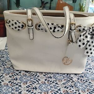 Elegant White Tote Bag with Polka Dot Accents